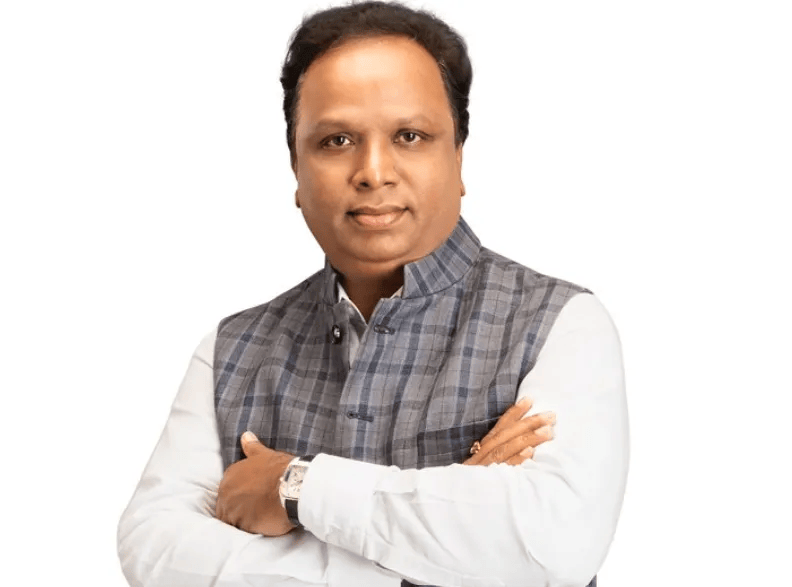 अ‍ॅड.आशिष मीनल बाबाजी शेलार